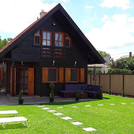 Velence Korzo Pihenohaz Villa Kapolnasnyek Luaran gambar