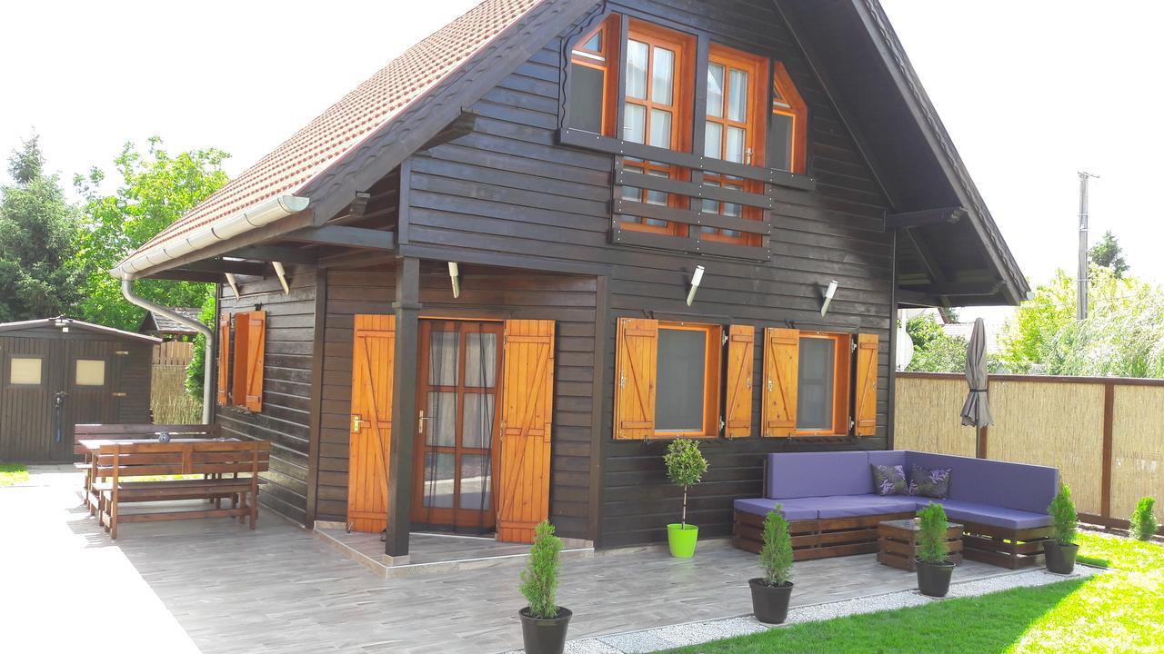 Velence Korzo Pihenohaz Villa Kapolnasnyek Luaran gambar